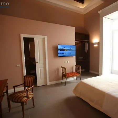 Couette-café San Paolo Centro Storico Naples